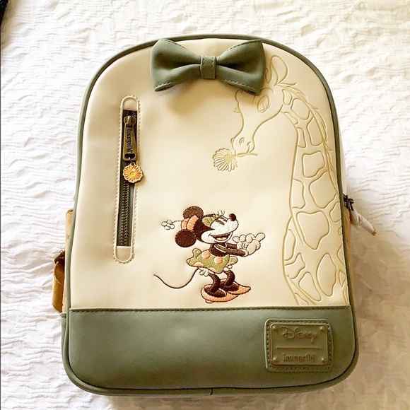 Loungefly Disney Minnie Mouse Giraffe 